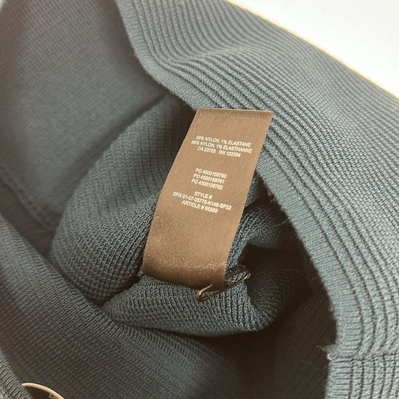 Babaton Sculpt Knit Mini Skirt Ribbed Stretch Pull On Herbage Green Size S Small - Picture 9 of 9